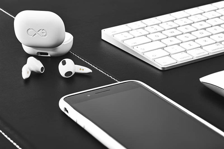 Słuchawki douszne bezprzewodowe TWS z mikrofonem eXc COOL, biały