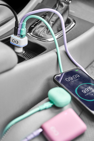 Uniwersalna ładowarka samochodowa eXc LIGHT,1xUSBA QC+2xUSBC PD,75W,biała