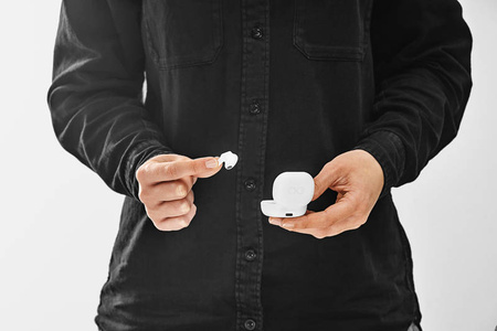 Słuchawki douszne bezprzewodowe TWS z mikrofonem eXc COOL, biały